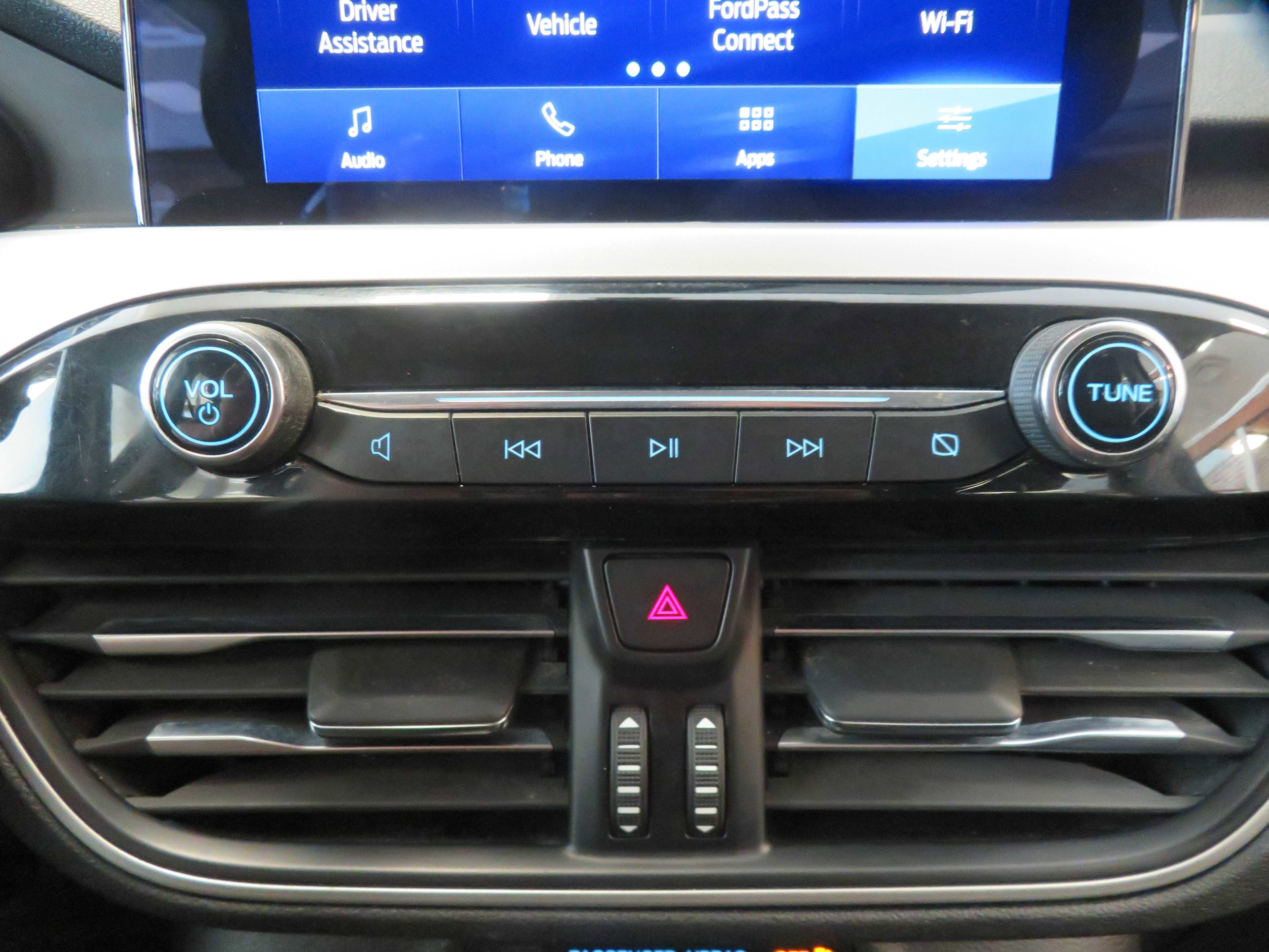 Used 2020 Ford Escape SEL image 35