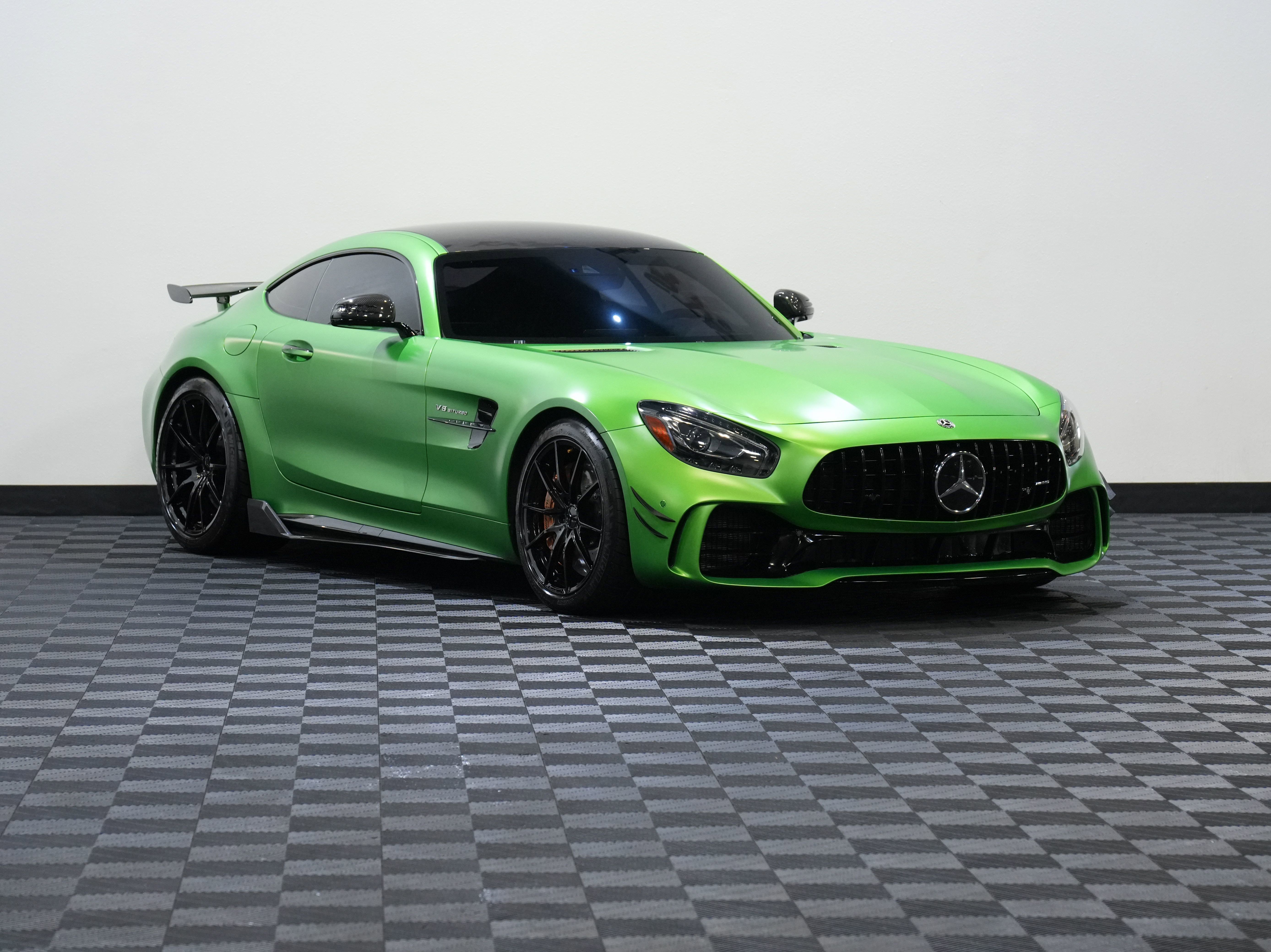 Used 2018 Mercedes-Benz AMG GT R image 5