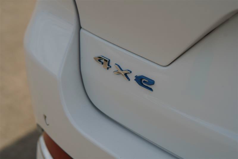 Used 2023 Jeep Grand Cherokee Overland AWD/4WD image 49