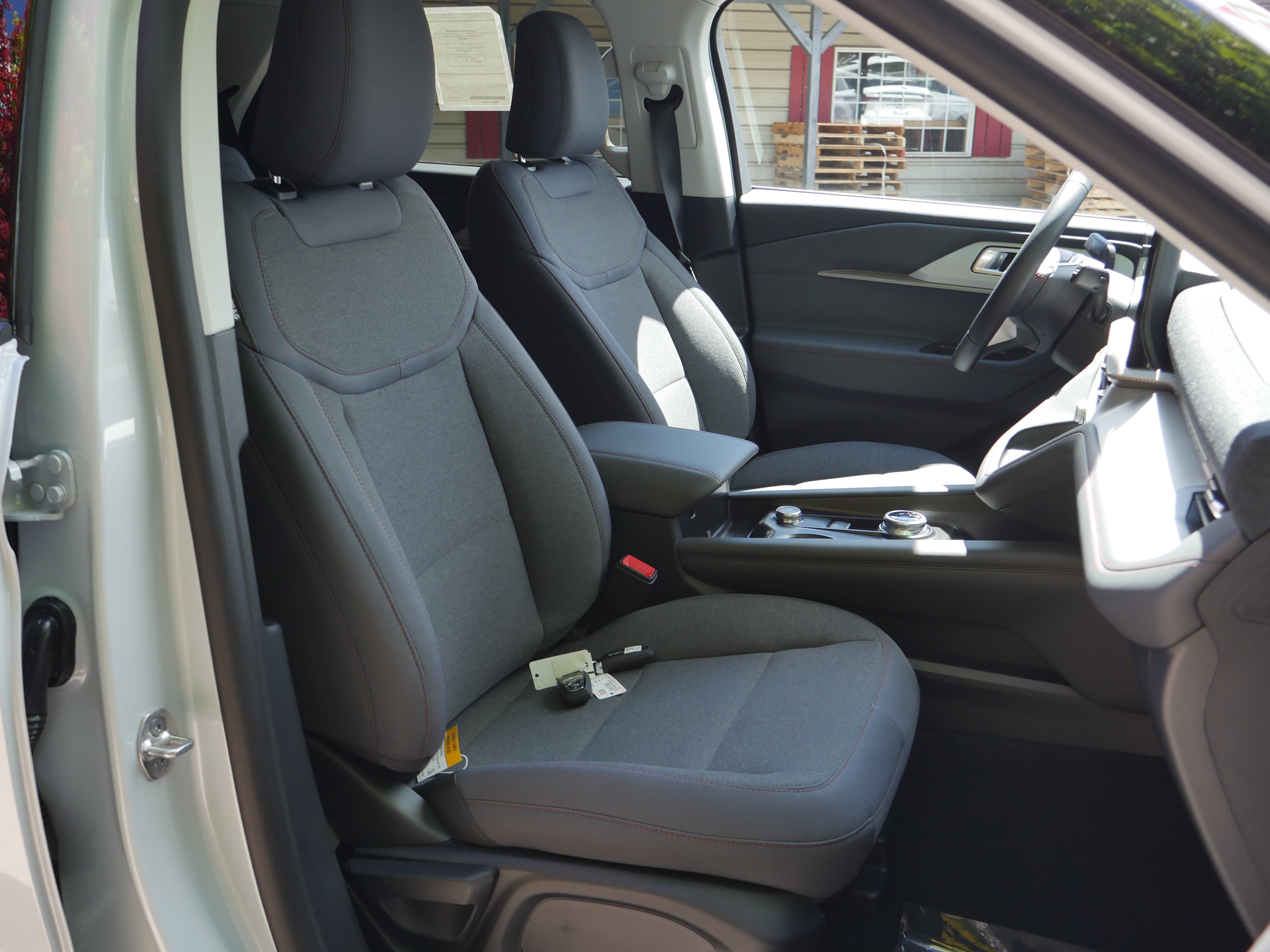 New 2026 Ford Explorer Active AWD/4WD image 27