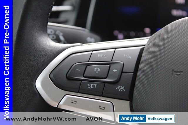 Used 2025 Volkswagen Jetta SE image 28