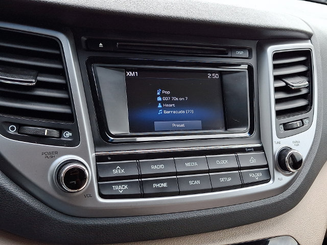 Used 2017 Hyundai Tucson SE w/ SE Popular Package 02 AWD/4WD image 16