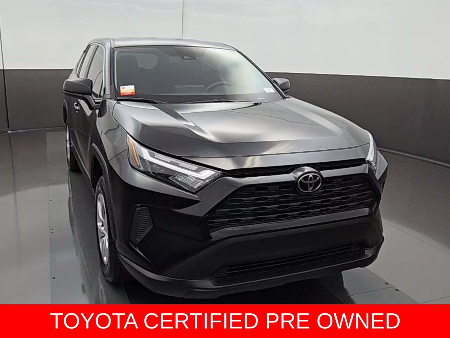 Certified 2025 Toyota RAV4 LE FWD image 2