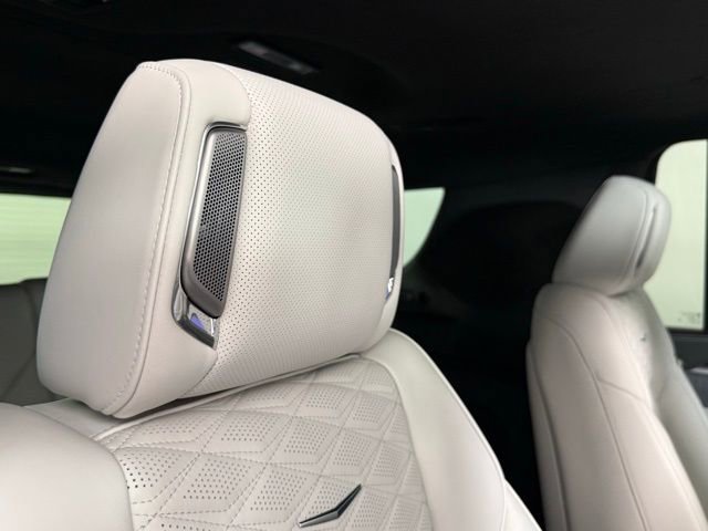 New 2026 Cadillac Escalade ESV Platinum Sport AWD/4WD image 34