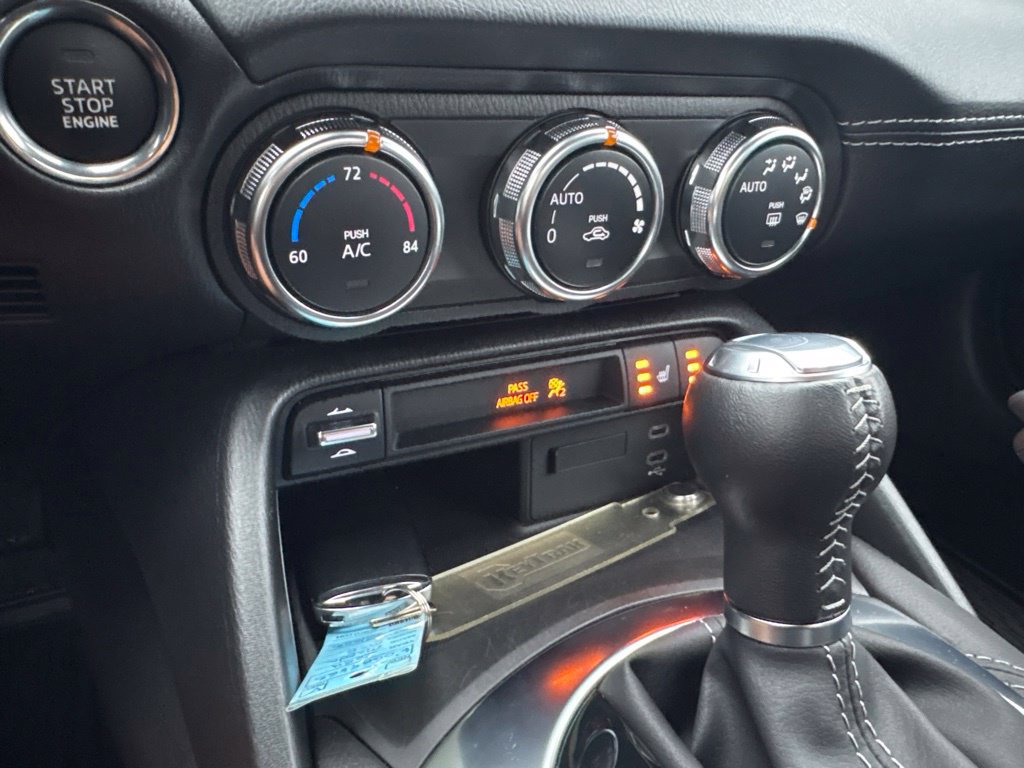 Used 2024 MAZDA MX-5 Miata RF Grand Touring w/ Weather Package RWD image 21