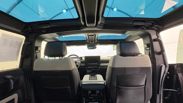 Used 2026 GMC Hummer EV SUV AWD/4WD image 32
