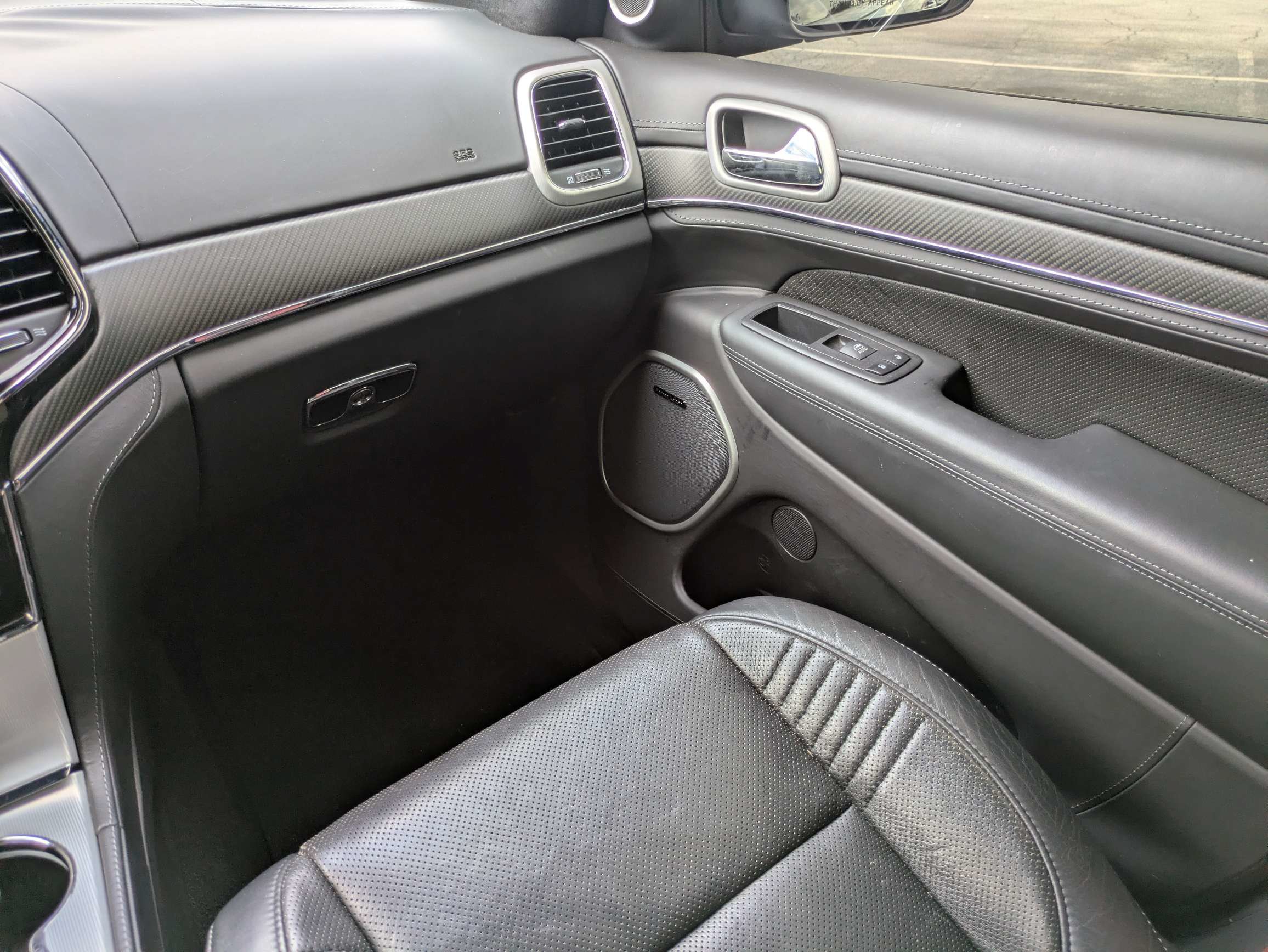Used 2021 Jeep Grand Cherokee SRT AWD/4WD image 10