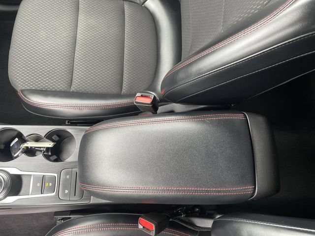 Used 2025 Ford Escape ST-Line FWD image 26