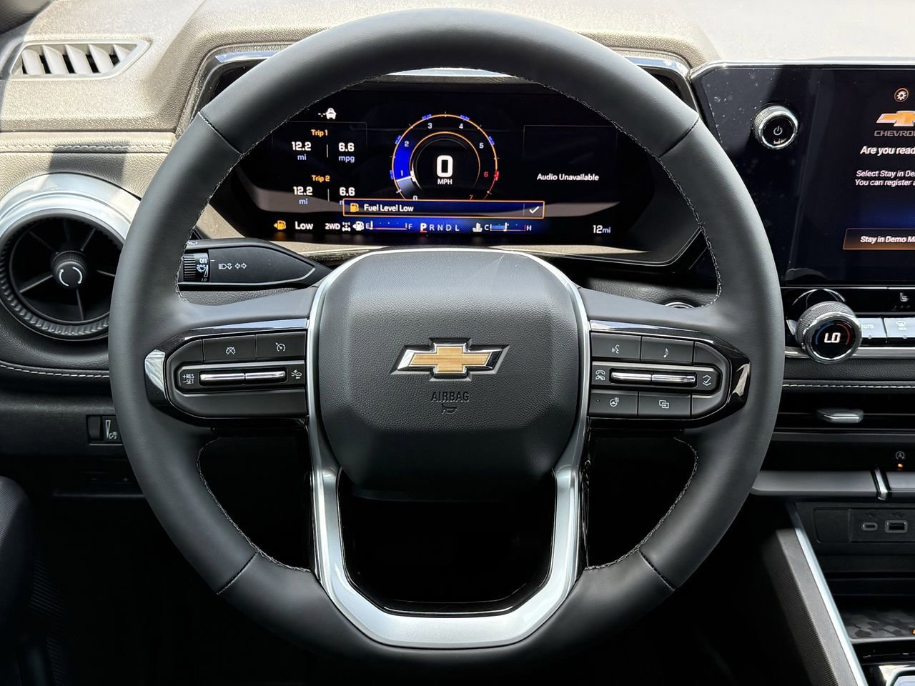 New 2026 Chevrolet Colorado LT w/ LT Convenience Package AWD/4WD image 12