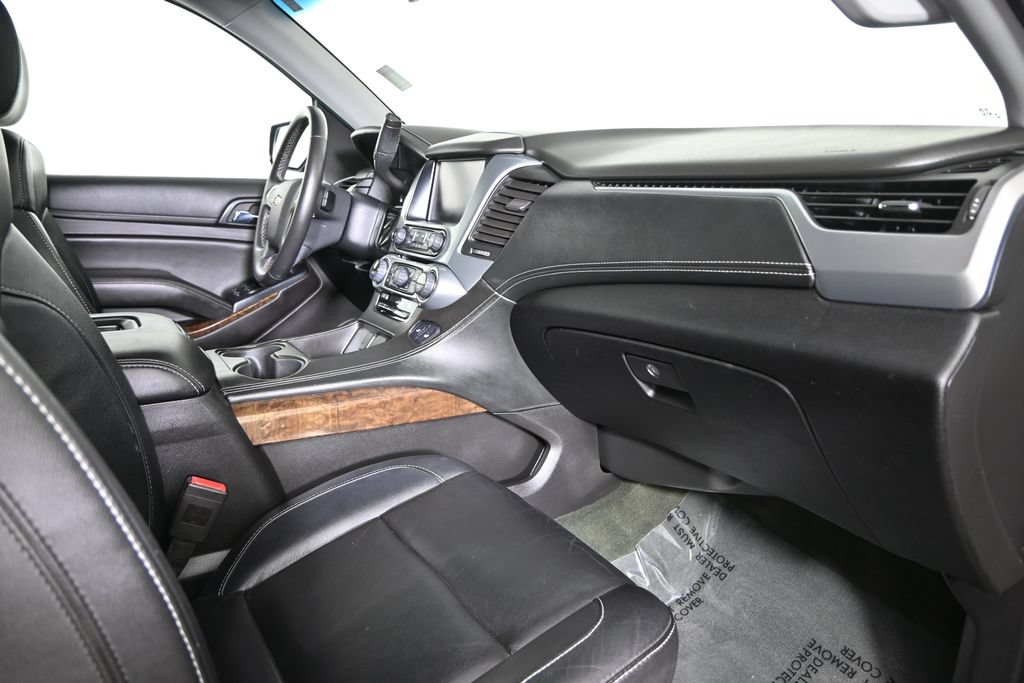 Used 2015 Chevrolet Tahoe LT w/ Luxury Package AWD/4WD image 15
