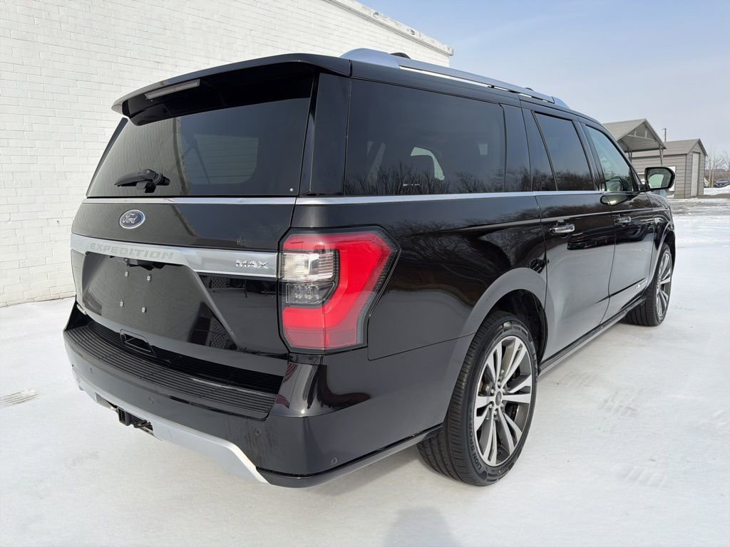 Used 2021 Ford Expedition Max Platinum AWD/4WD image 2