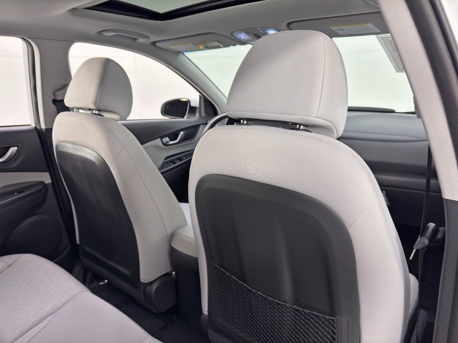 Used 2022 Hyundai Kona SEL w/ Convenience Package FWD image 30