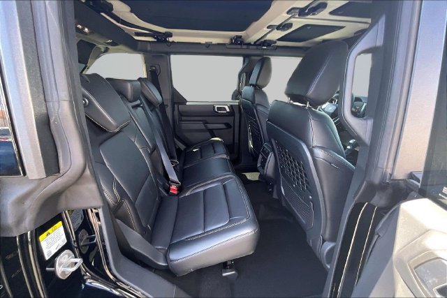 New 2026 Ford Bronco Badlands AWD/4WD image 9