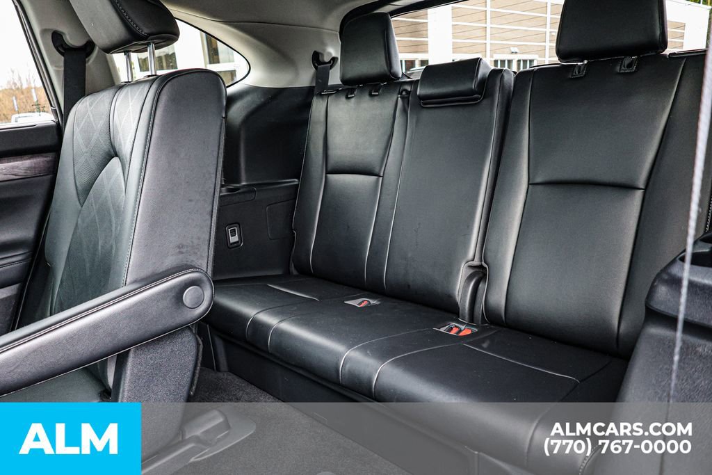 Used 2021 Toyota Highlander Platinum image 21