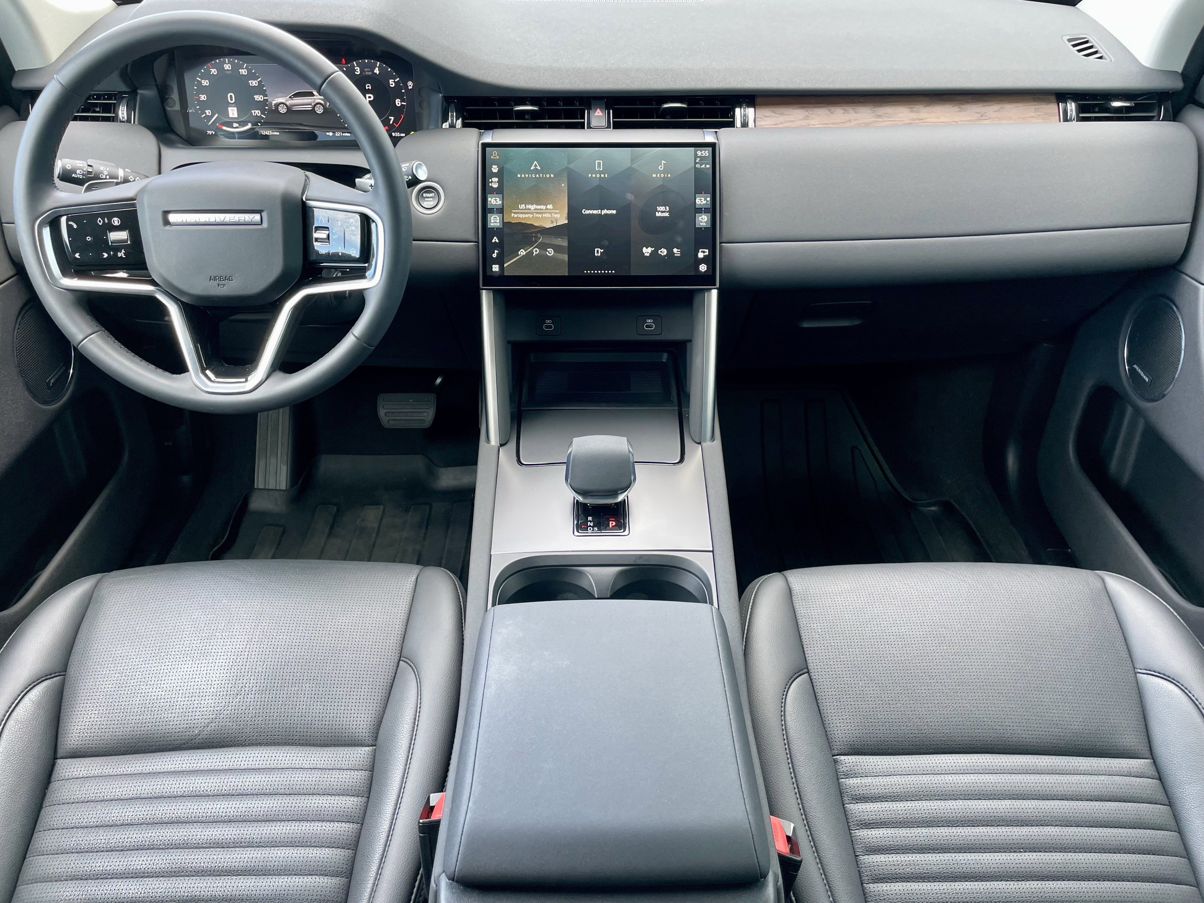 Certified 2024 Land Rover Discovery Sport S image 16