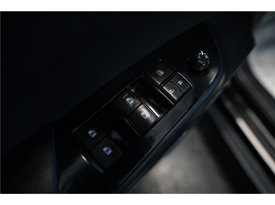 Used 2017 Toyota Prius Two image 16