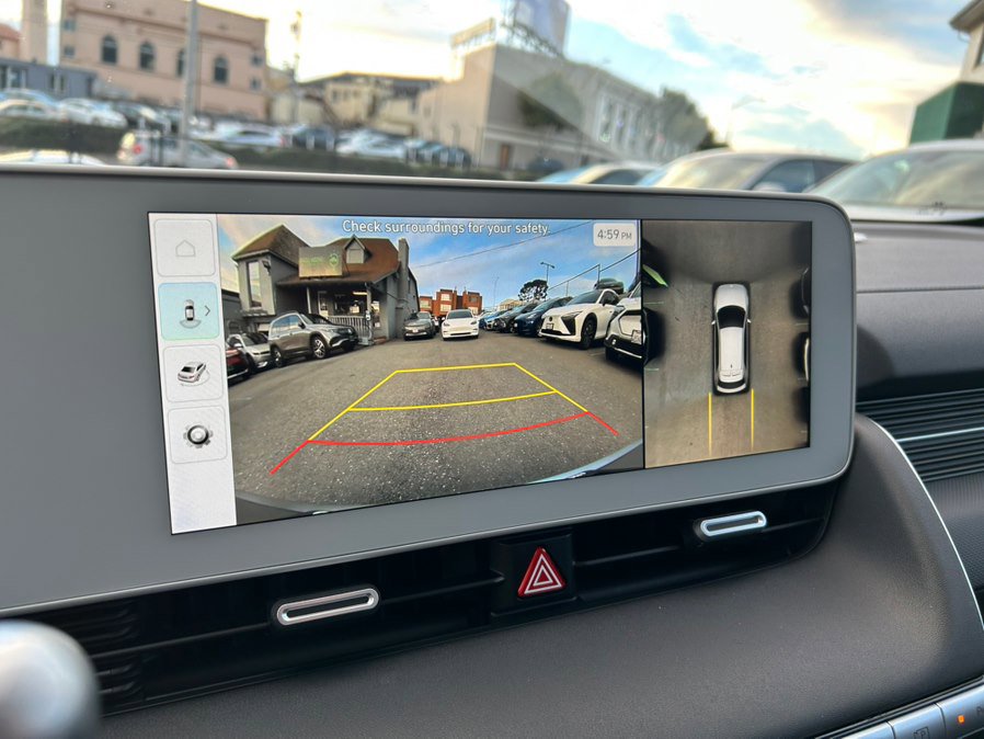 Used 2024 Hyundai Ioniq 5 Limited image 41