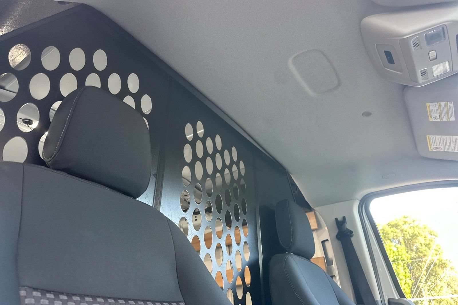 Used 2025 Ford Transit 250 Low Roof w/ Exterior Upgrade Package RWD image 17