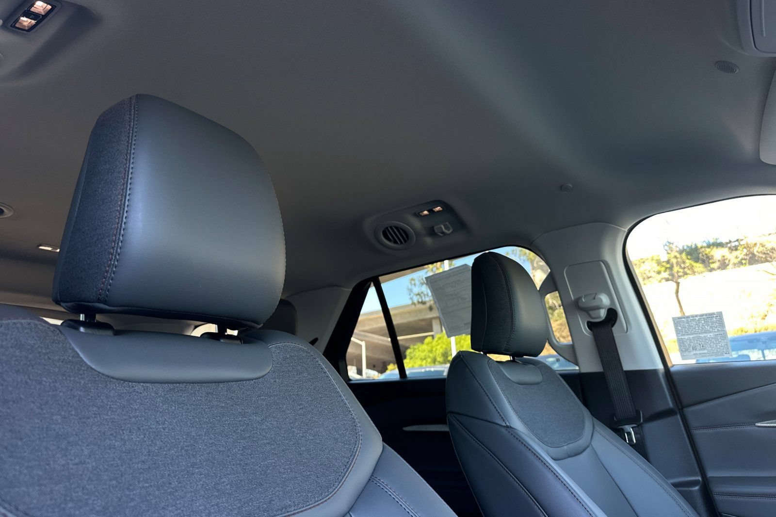 New 2026 Ford Explorer Active w/ Active Comfort Package RWD image 17