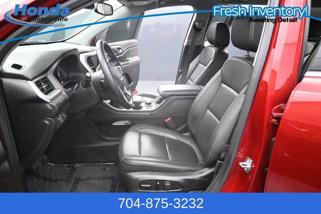 Used 2023 GMC Acadia SLT w/ Trailering Package AWD/4WD image 16