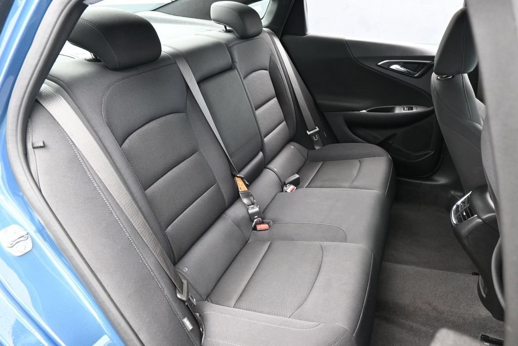 Used 2025 Chevrolet Malibu LT FWD image 41
