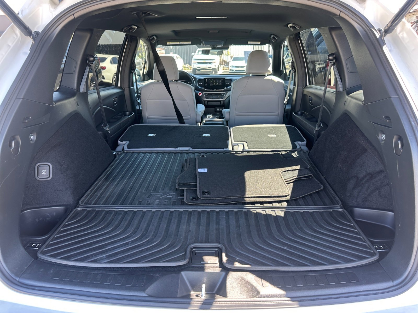 Used 2023 Honda Passport EX-L image 29