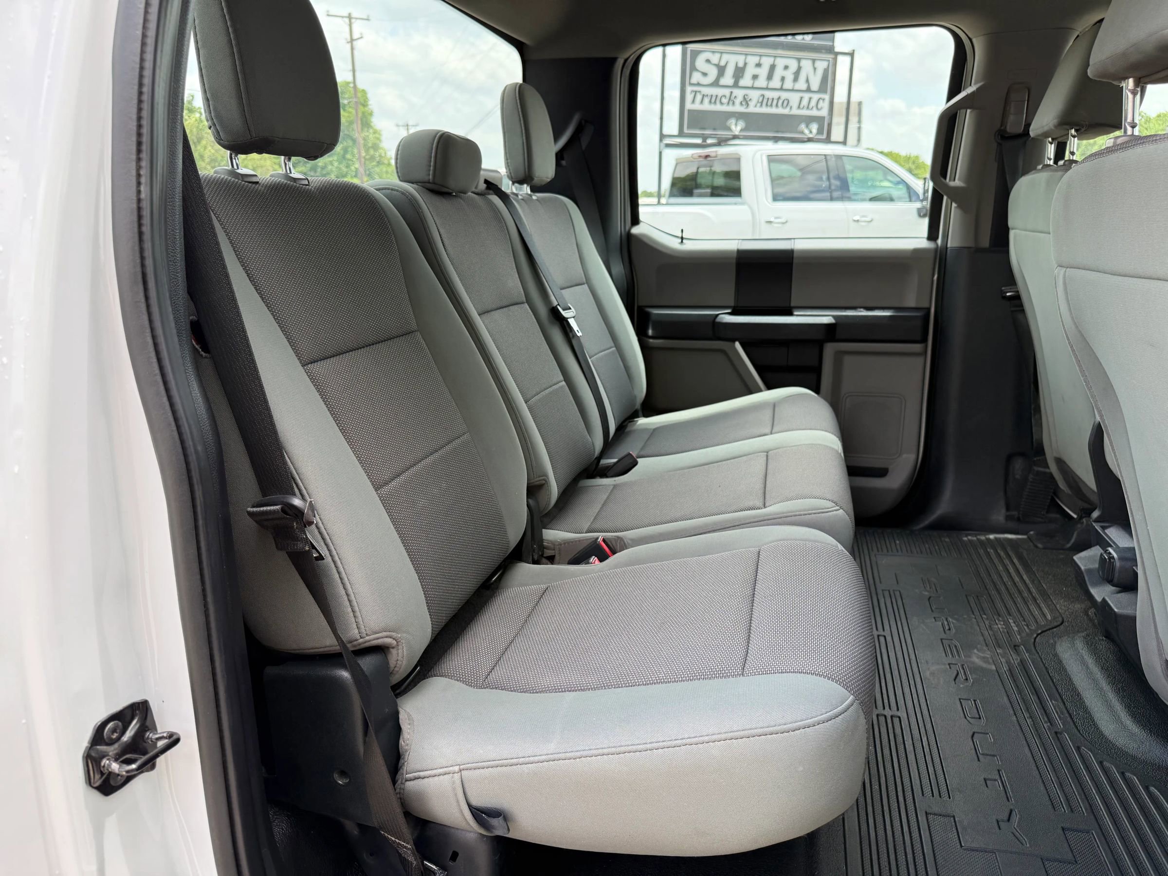 Used 2020 Ford F350 XL w/ STX Appearance Package AWD/4WD image 15