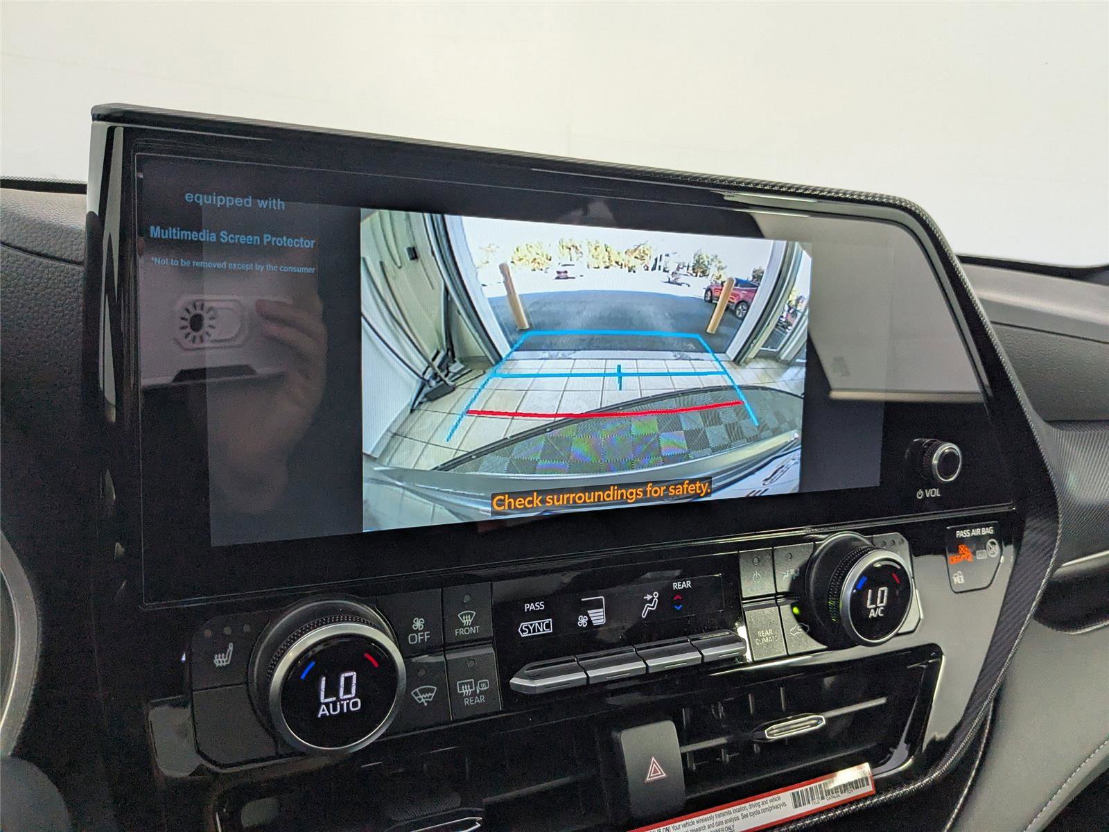 New 2026 Toyota Highlander XSE image 17