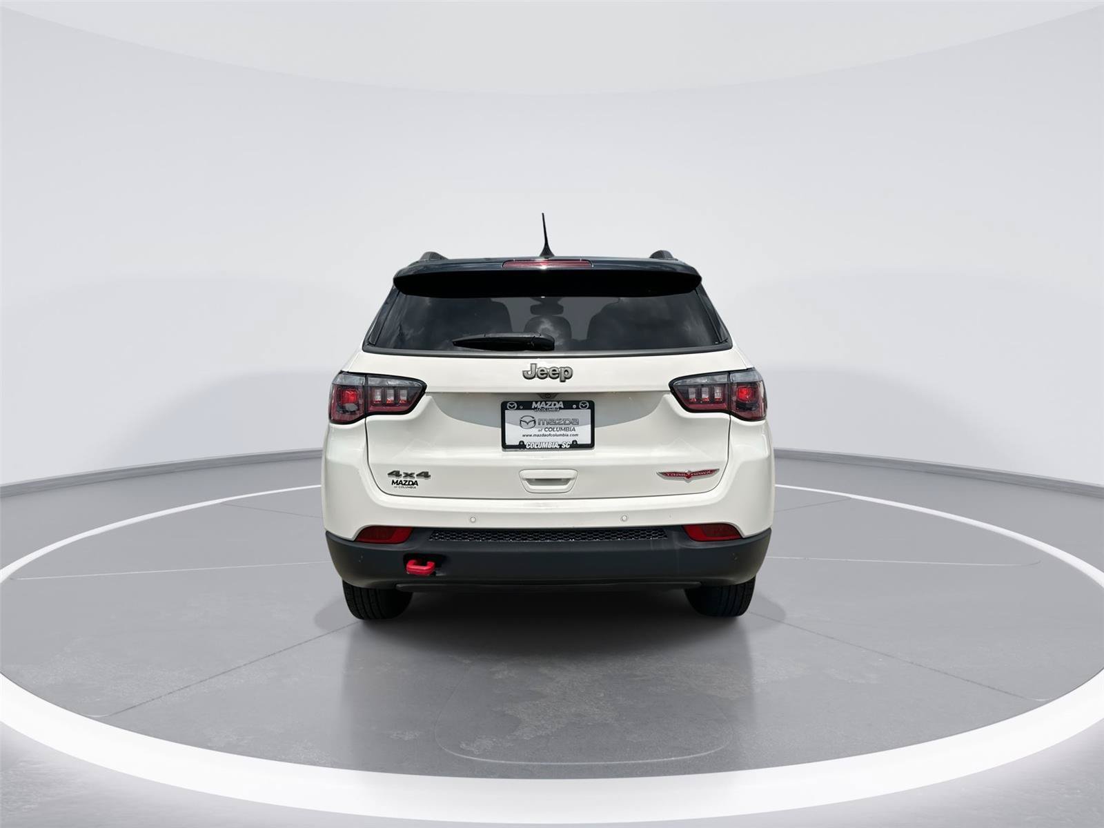 Used 2019 Jeep Compass Trailhawk w/ Cold Weather Group AWD/4WD image 7