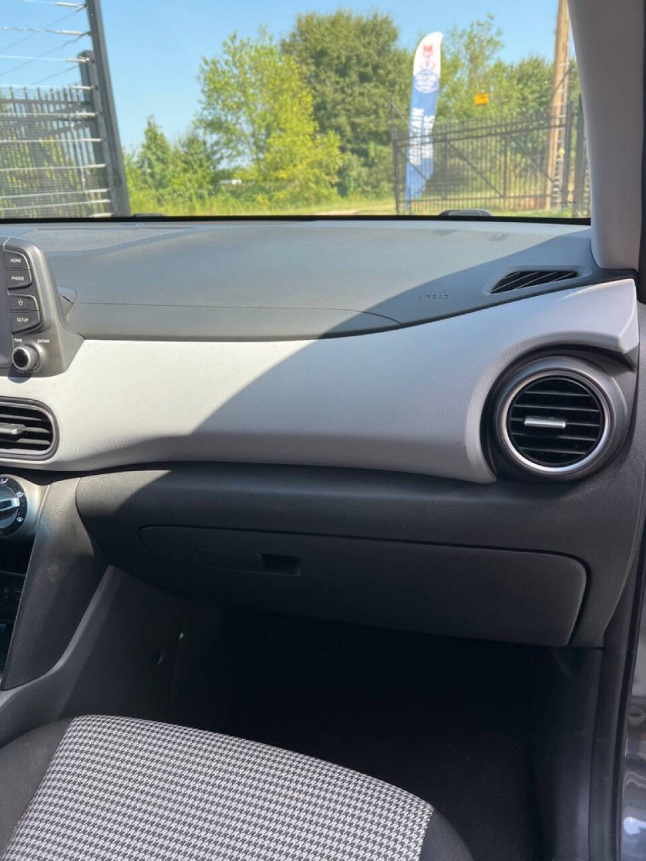 Used 2021 Hyundai Kona SEL Plus image 26