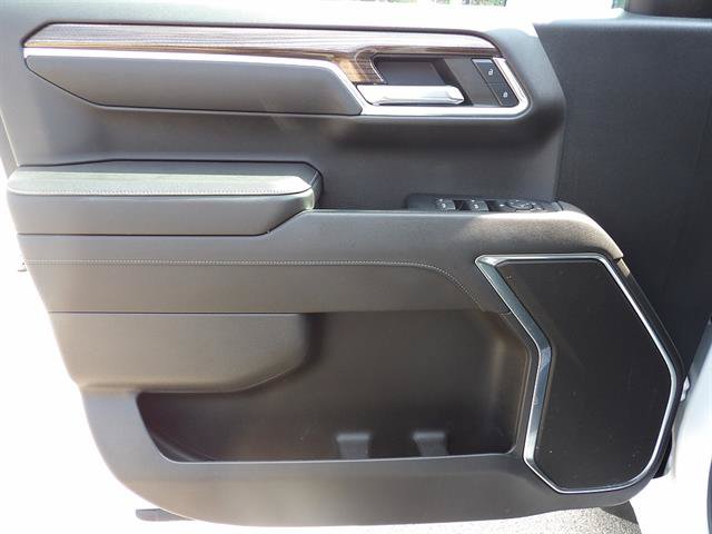 Certified 2023 Chevrolet Silverado 1500 LT w/ LPO, Dark Essentials Package AWD/4WD image 11