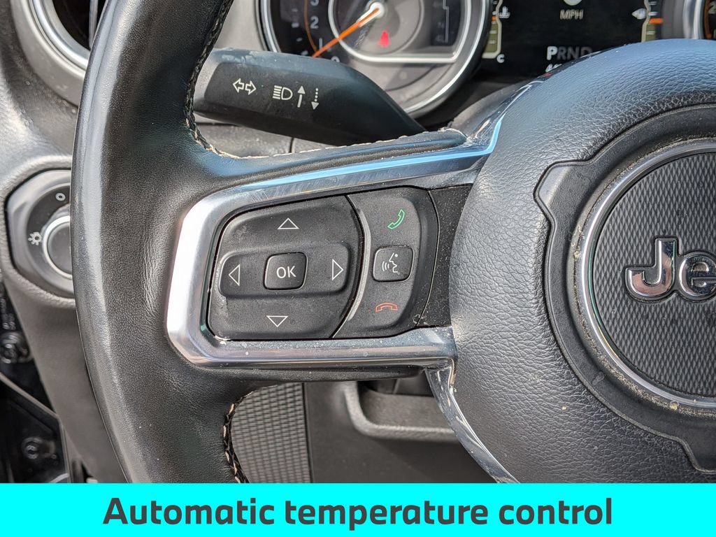 Used 2022 Jeep Wrangler Unlimited Sahara w/ LED Lighting Group AWD/4WD image 20