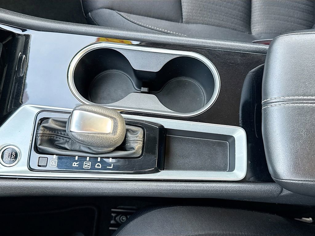 Used 2024 Nissan Altima 2.5 SV image 17