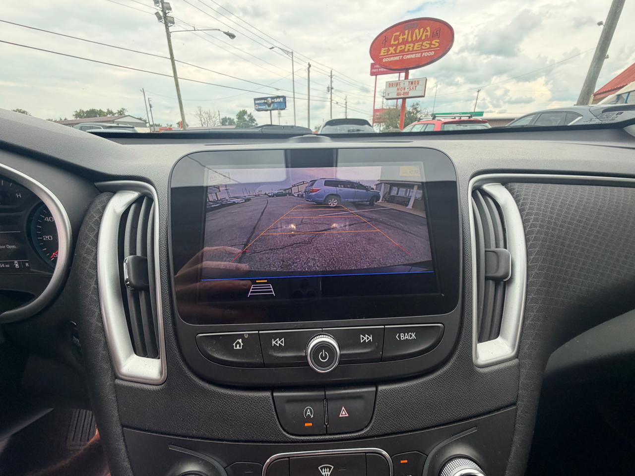 Used 2020 Chevrolet Malibu LS FWD image 20