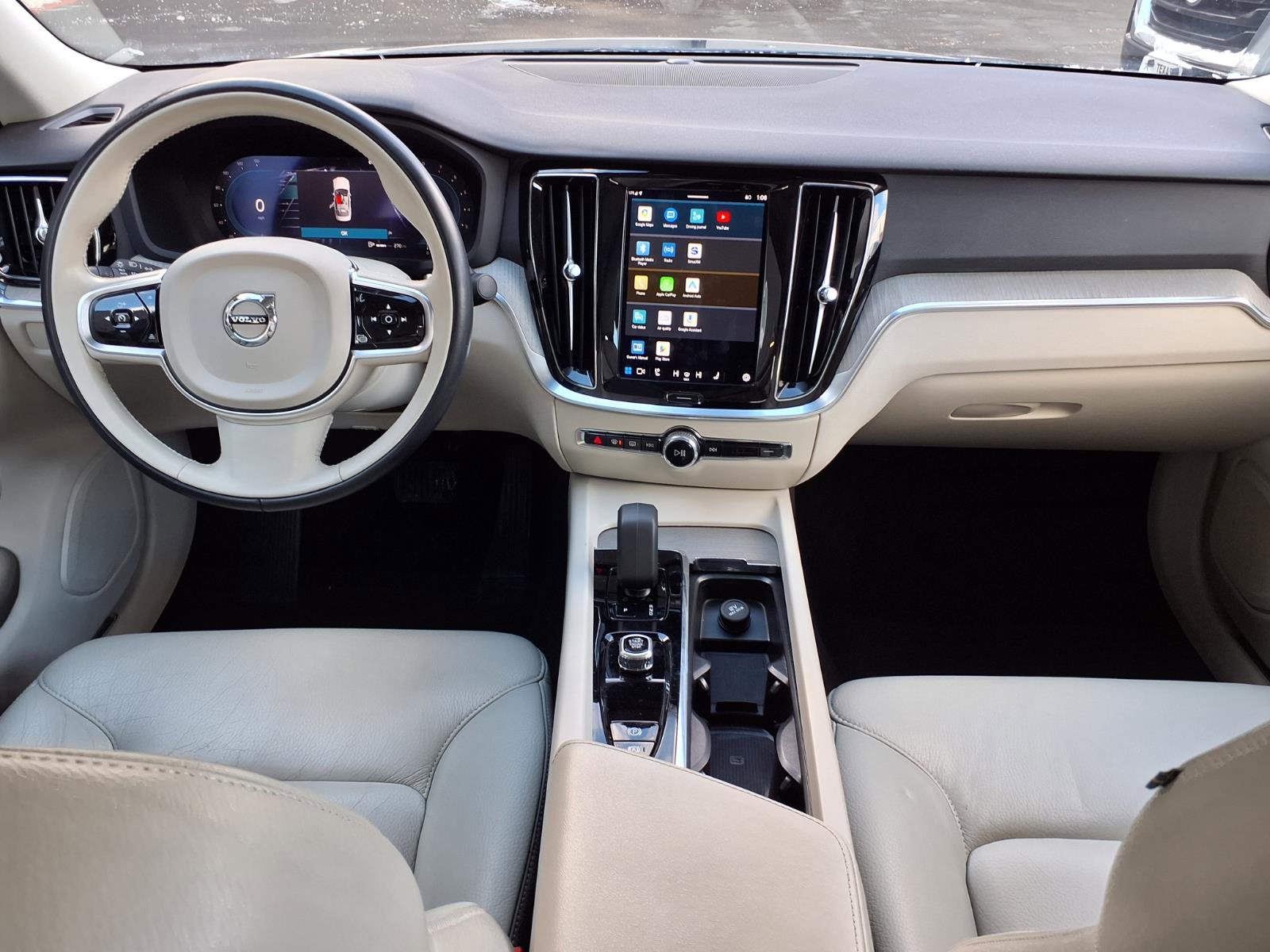 Used 2024 Volvo S60 B5 Plus image 11