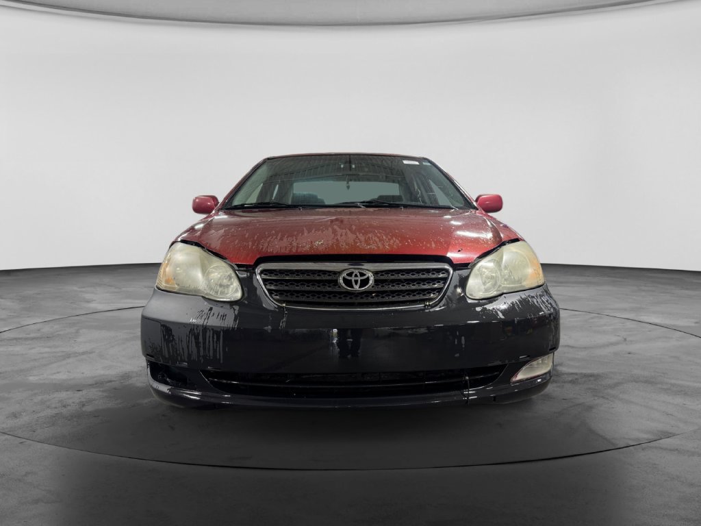 Used 2005 Toyota Corolla LE FWD image 2