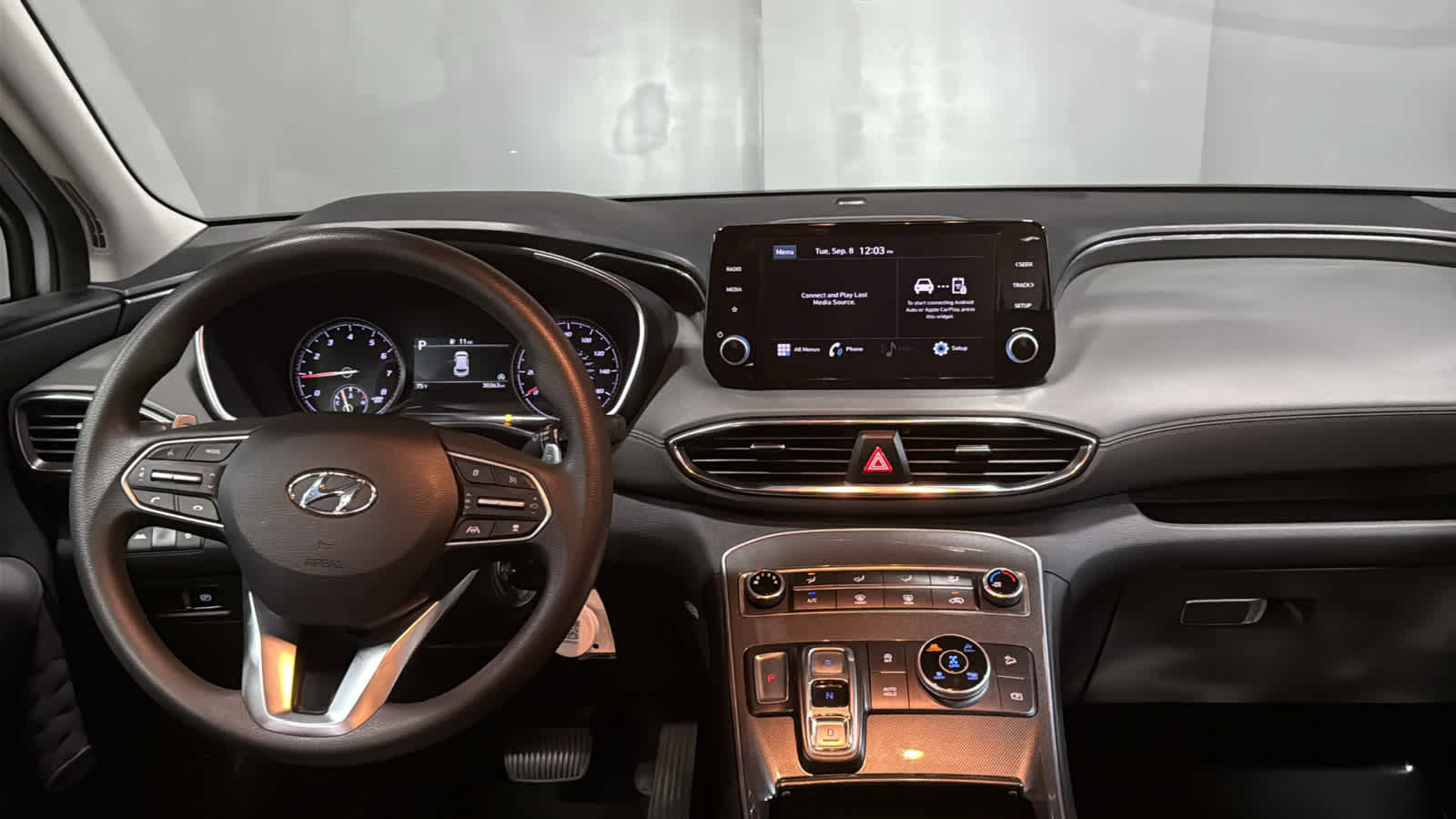 Used 2023 Hyundai Santa Fe SE AWD/4WD image 24
