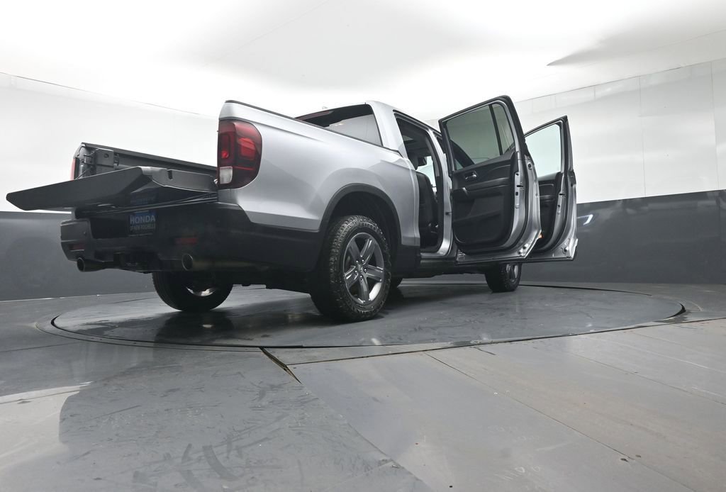 Certified 2023 Honda Ridgeline RTL-E image 50