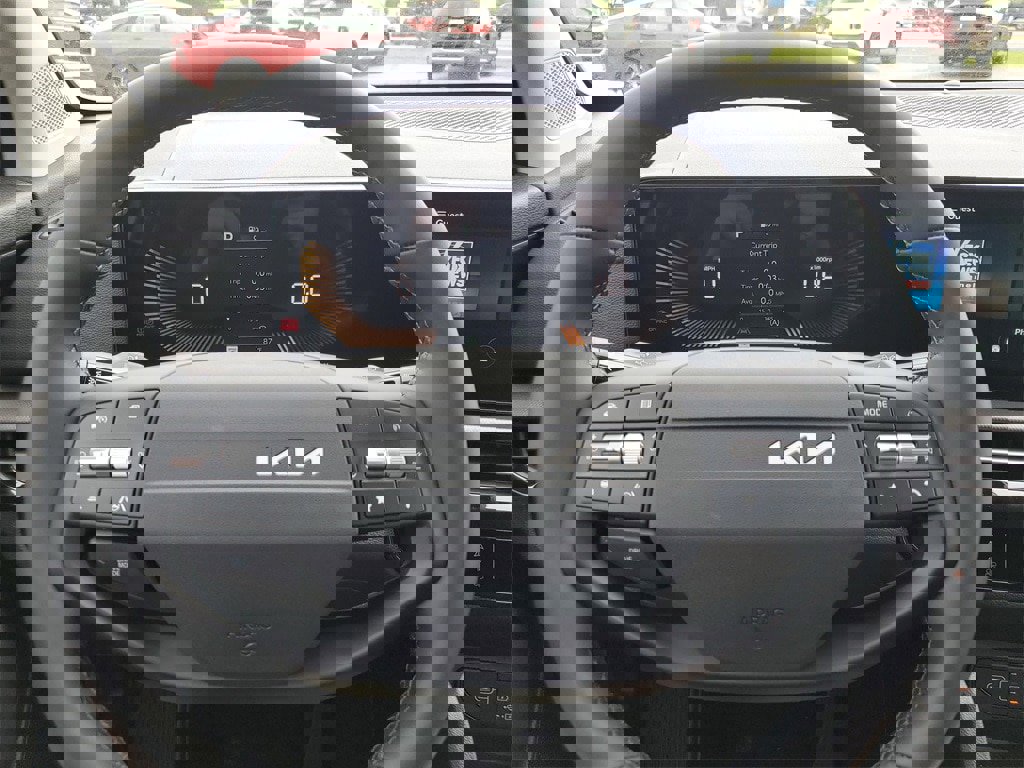 New 2026 Kia Sportage LX image 10