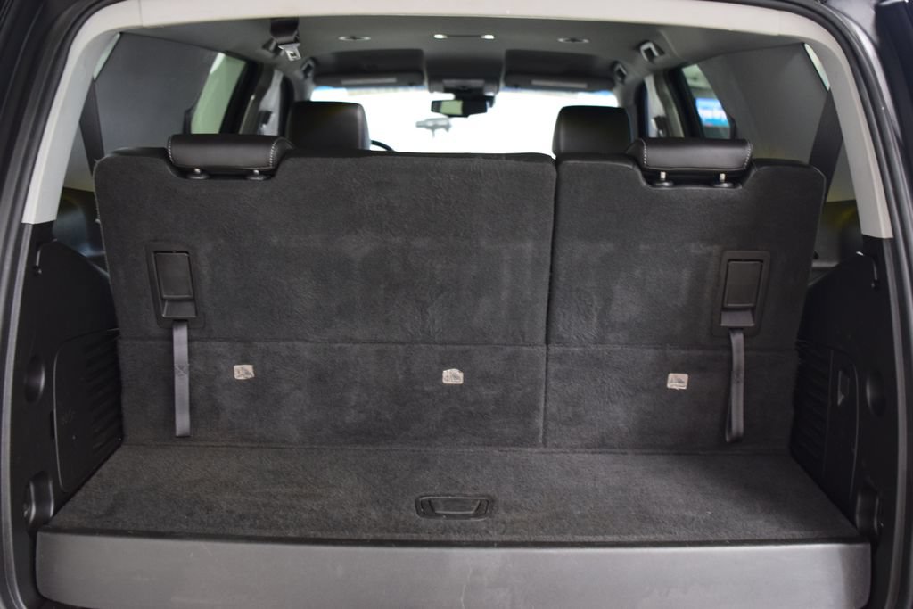 Used 2019 Chevrolet Tahoe LT w/ Z71 Midnight Edition AWD/4WD image 26