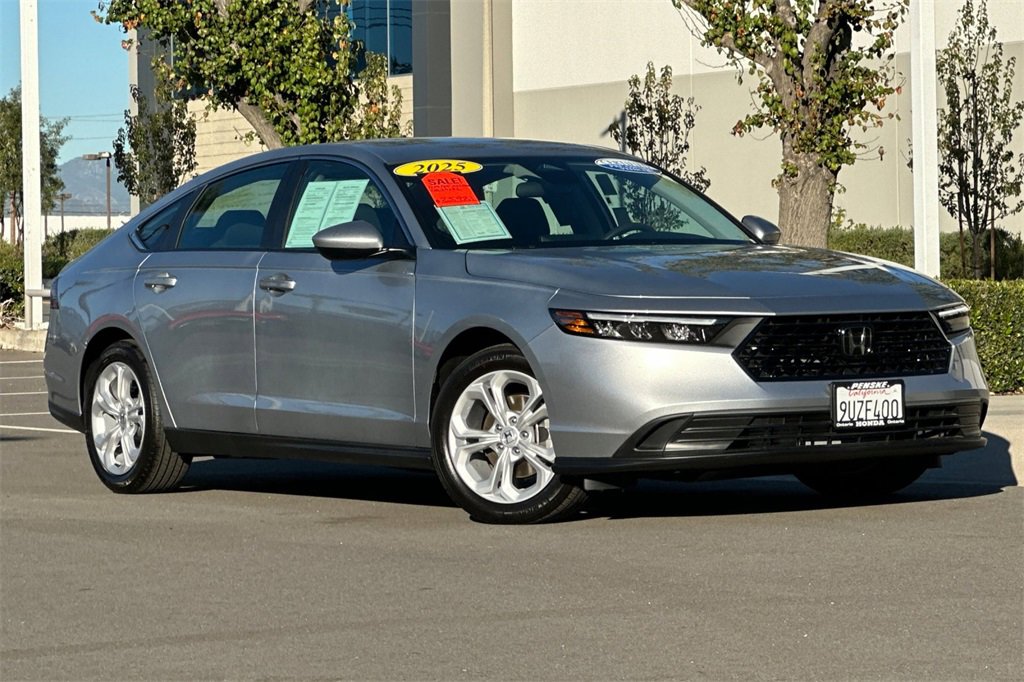 Certified 2025 Honda Accord LX image 2