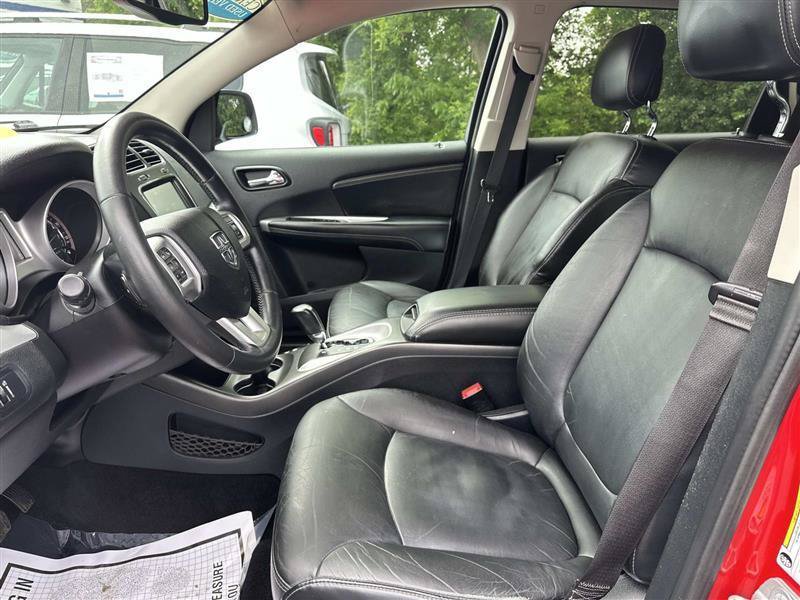 Used 2014 Dodge Journey Limited FWD image 9