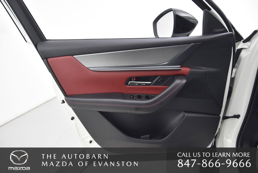 Used 2025 MAZDA CX-70 3.3 Turbo S w/ Premium Package AWD/4WD image 34