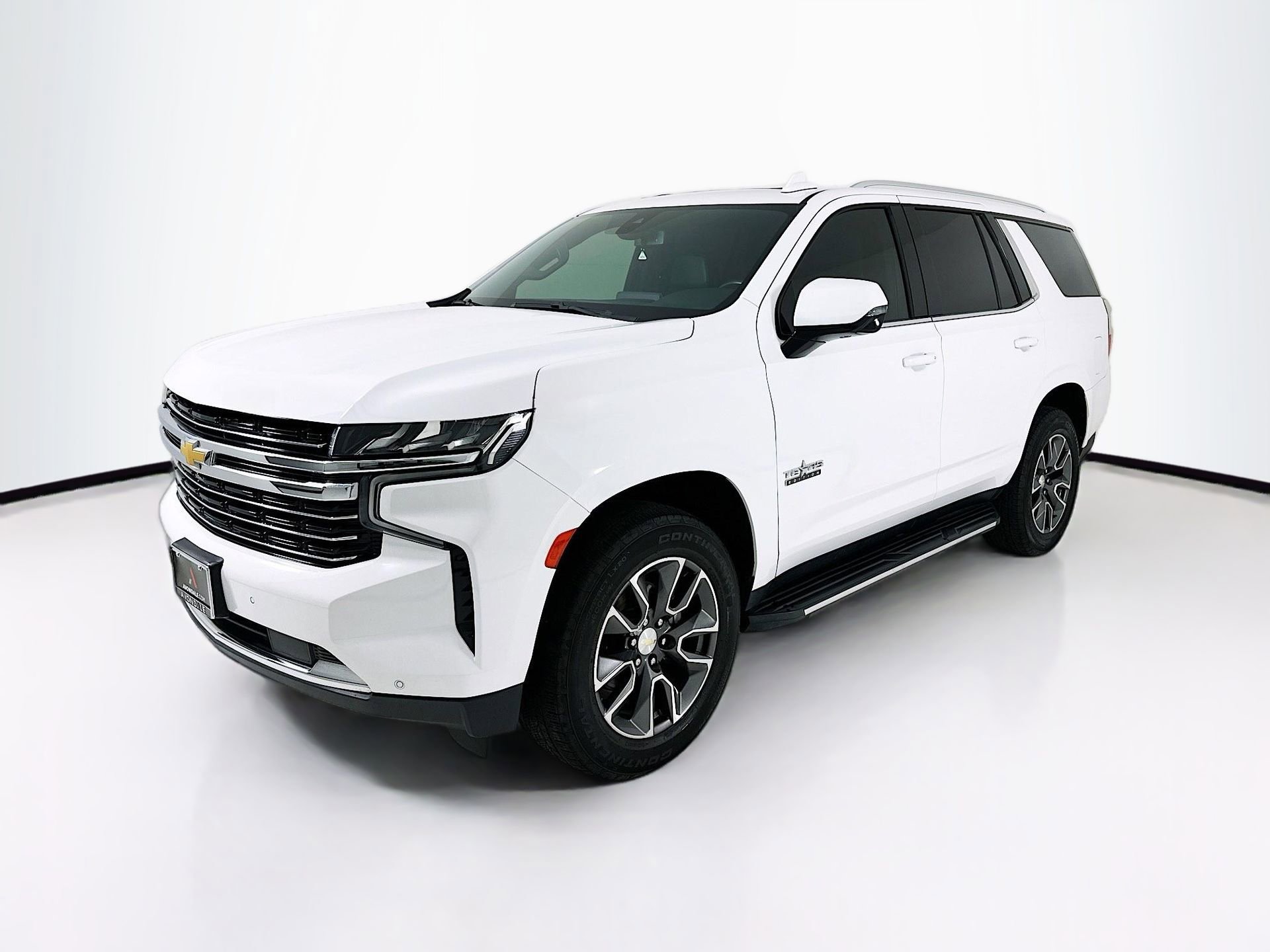 Used 2021 Chevrolet Tahoe LT w/ LT Signature Package image 3