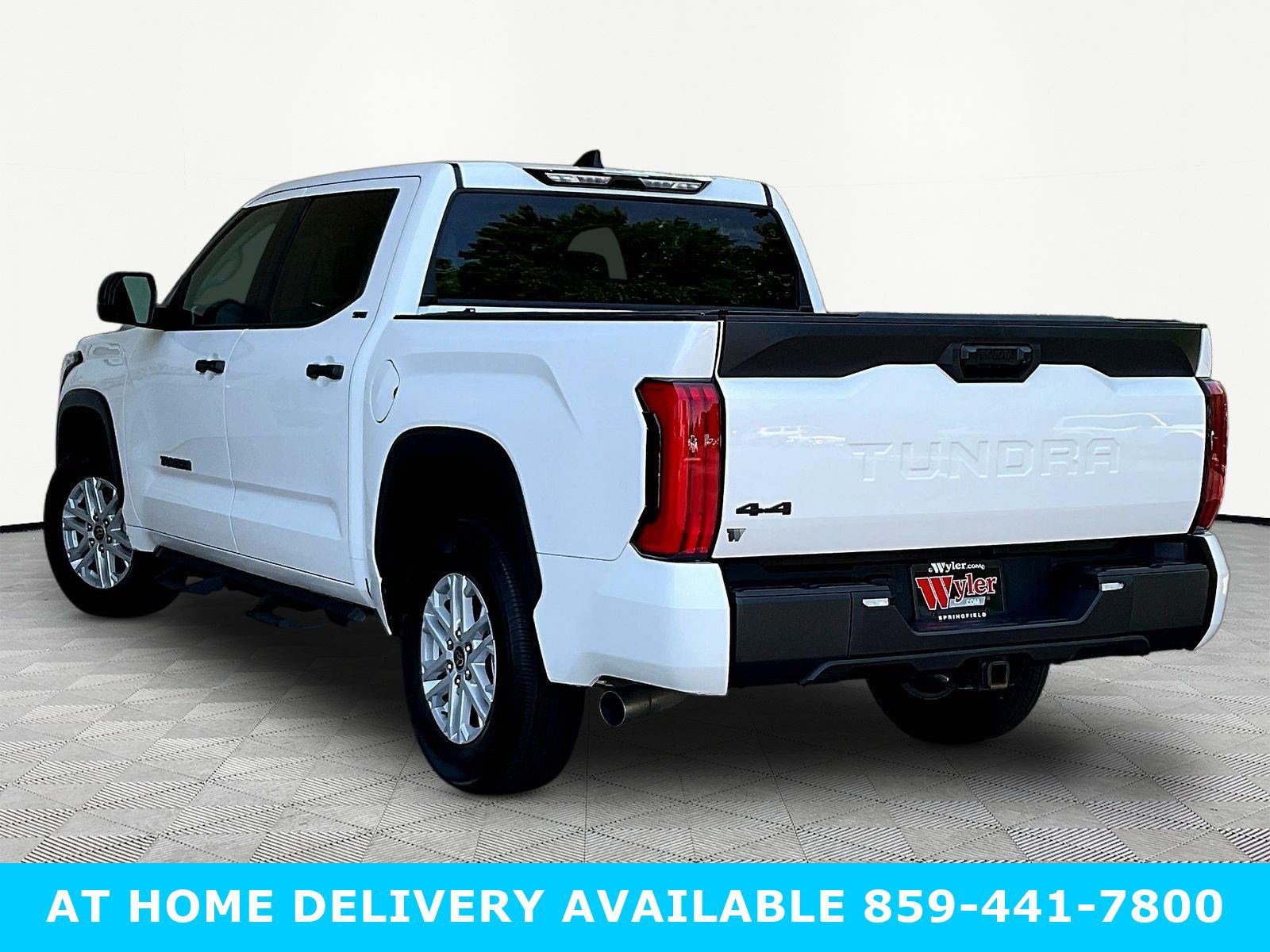 Used 2024 Toyota Tundra SR5 AWD/4WD image 4