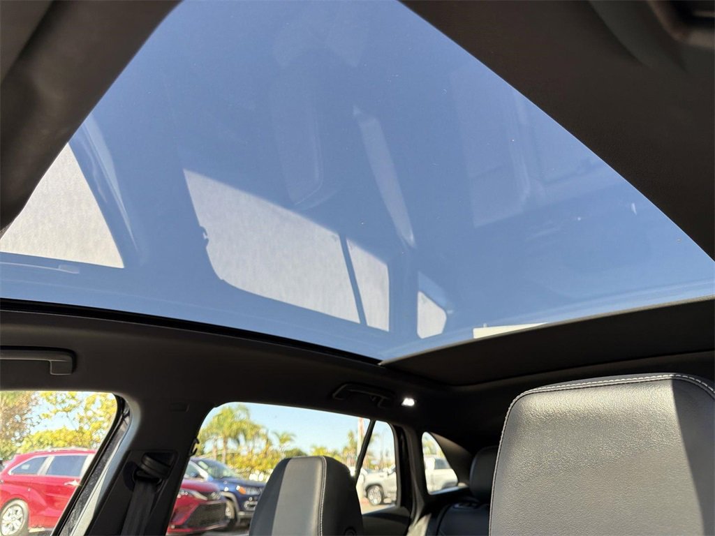 Used 2023 Volkswagen ID.4 Pro S image 6