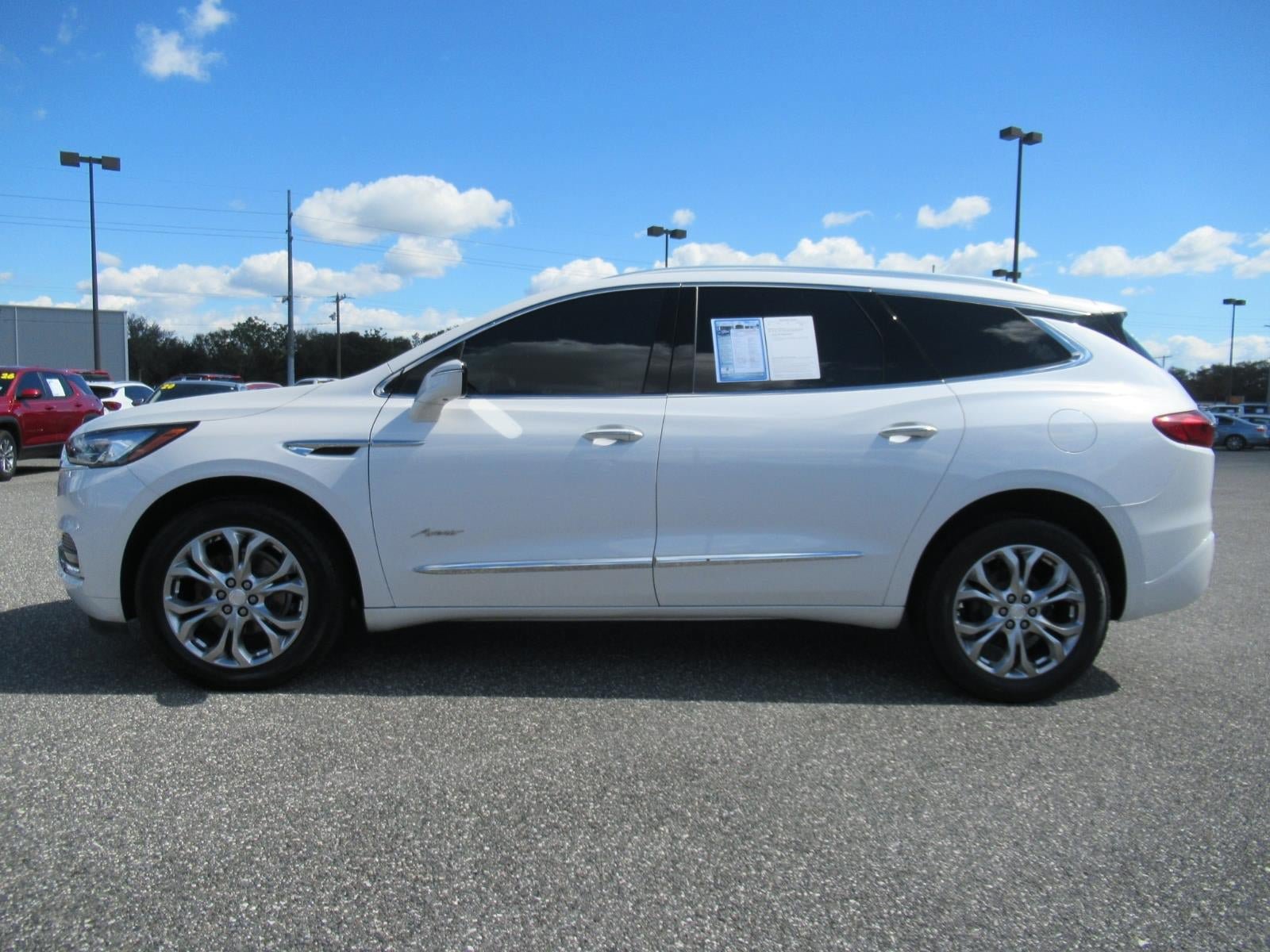 Used 2021 Buick Enclave Avenir w/ Avenir Technology Package AWD/4WD image 4