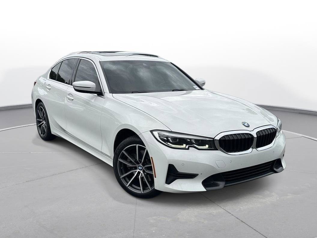 Used 2020 BMW 330i Sedan w/ Convenience Package RWD image 4