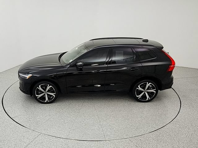 Used 2024 Volvo XC60 T8 Ultimate AWD/4WD image 38