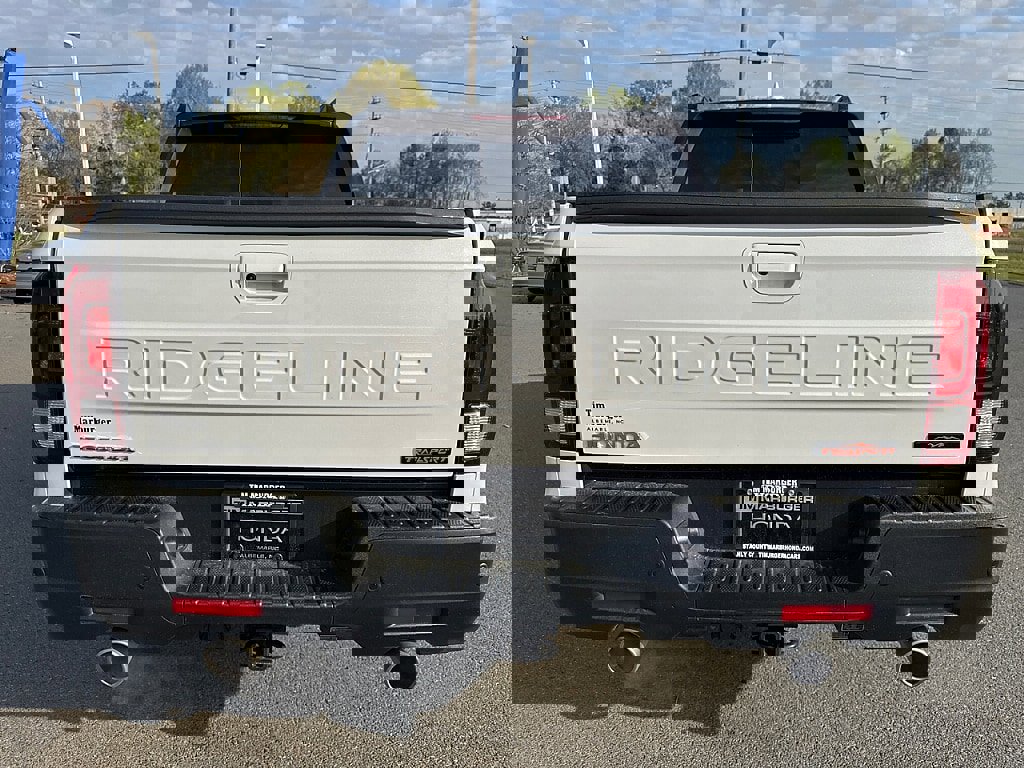 Certified 2025 Honda Ridgeline TrailSport image 4